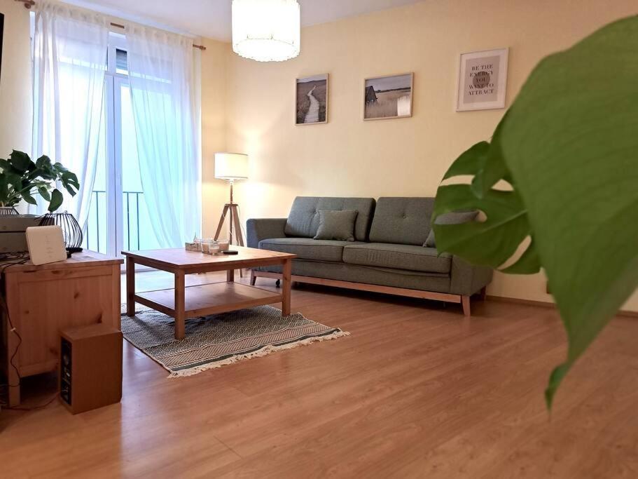 Home In The Heart Of The City Bratislava Bagian luar foto